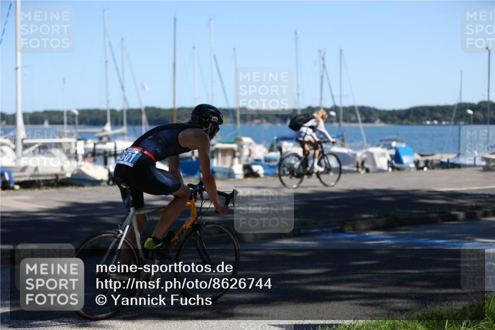 17.08.2025 - KN Förde Triathlon 2025 Yannick Fuchs http://msf.ph/oto/8626744 17.08.2025 13:07:09 Radfahren 427, 459, 462, 479, 491, 501, 443, 532 meine-sportfotos.de