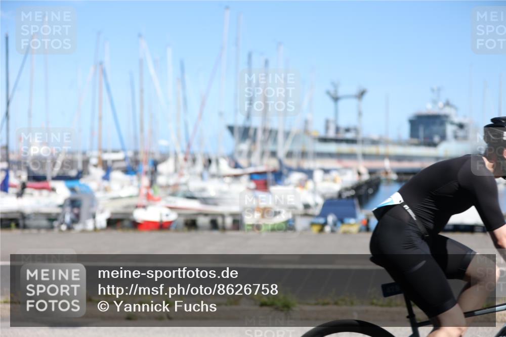 17.08.2025 - KN Förde Triathlon 2025 Yannick Fuchs http://msf.ph/oto/8626758 17.08.2025 13:07:16 Radfahren 423, 462, 479, 491, 504, 513, 534, 427, 459, 501 meine-sportfotos.de
