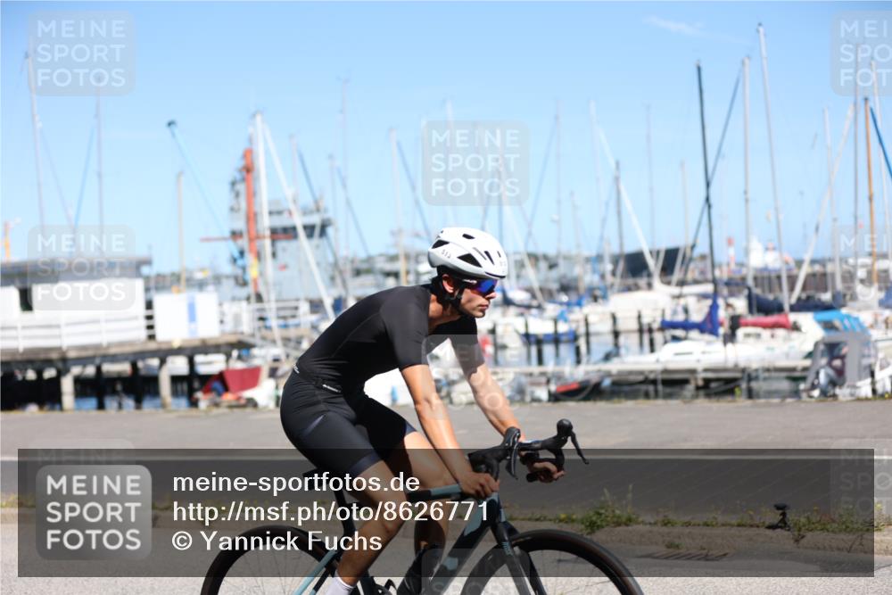 17.08.2025 - KN Förde Triathlon 2025 Yannick Fuchs http://msf.ph/oto/8626771 17.08.2025 13:07:20 Radfahren 403, 423, 491, 504, 513, 534, 462, 479 meine-sportfotos.de