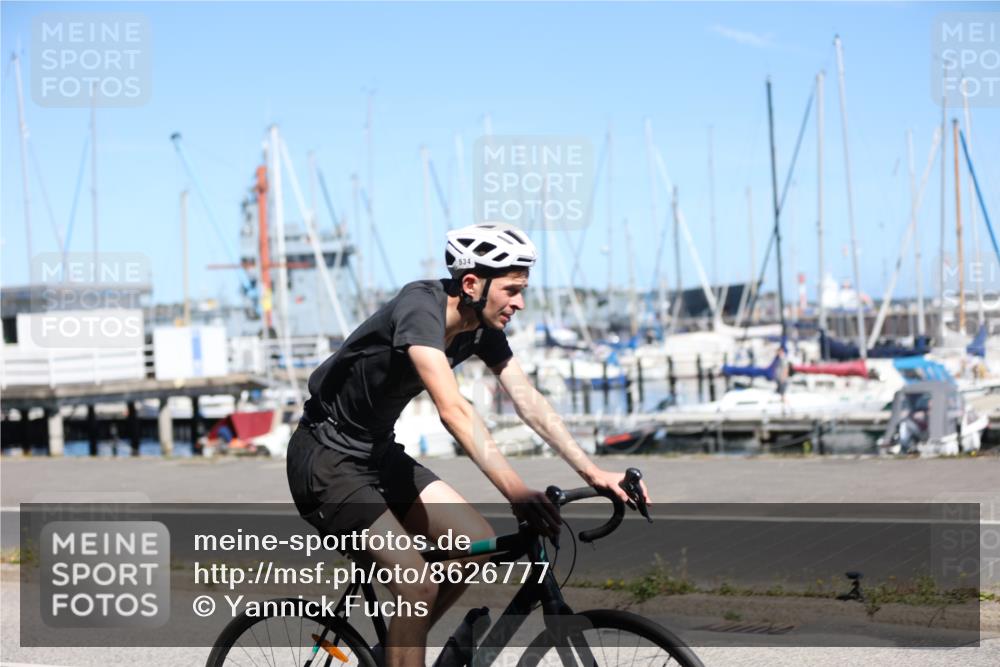 17.08.2025 - KN Förde Triathlon 2025 Yannick Fuchs http://msf.ph/oto/8626777 17.08.2025 13:07:22 Radfahren 403, 423, 466, 504, 513, 529, 534, 462, 479, 491 meine-sportfotos.de