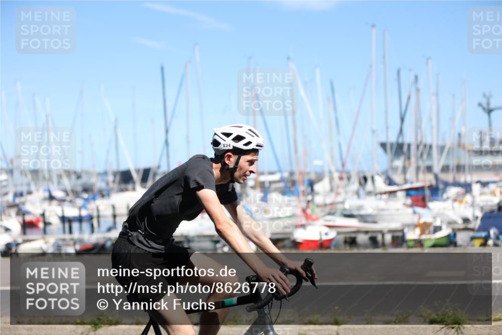 17.08.2025 - KN Förde Triathlon 2025 Yannick Fuchs http://msf.ph/oto/8626778 17.08.2025 13:07:22 Radfahren 403, 423, 466, 504, 513, 529, 534, 462, 479, 491 meine-sportfotos.de