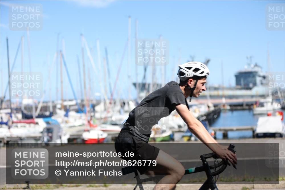 17.08.2025 - KN Förde Triathlon 2025 Yannick Fuchs http://msf.ph/oto/8626779 17.08.2025 13:07:23 Radfahren 403, 423, 466, 504, 513, 529, 534, 462, 479, 491 meine-sportfotos.de
