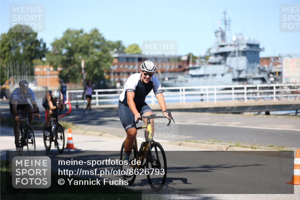 17.08.2025 - KN Förde Triathlon 2025 Yannick Fuchs http://msf.ph/oto/8626793 17.08.2025 13:07:40 Radfahren 397, 408, 421, 455, 480, 487, 496, 500, 548, 480, 529 meine-sportfotos.de