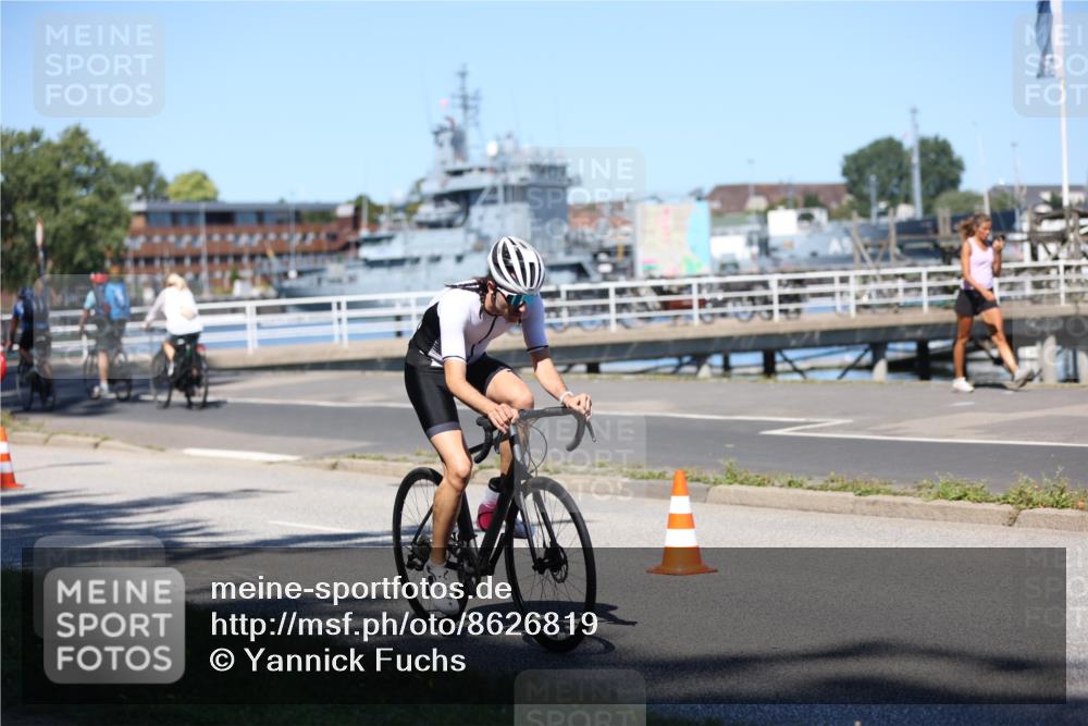 17.08.2025 - KN Förde Triathlon 2025 Yannick Fuchs http://msf.ph/oto/8626819 17.08.2025 13:07:53 Radfahren 419, 397, 421, 496 meine-sportfotos.de