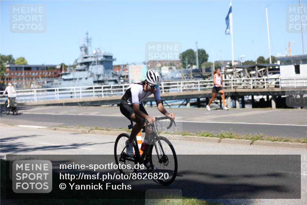 17.08.2025 - KN Förde Triathlon 2025 Yannick Fuchs http://msf.ph/oto/8626820 17.08.2025 13:07:53 Radfahren 419, 397, 421, 496 meine-sportfotos.de
