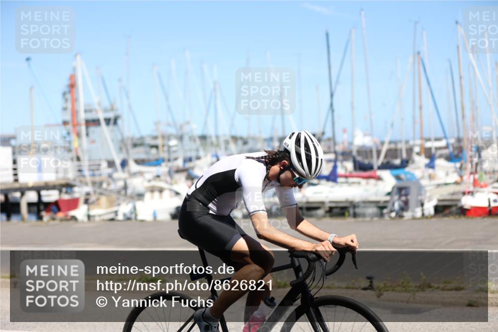 17.08.2025 - KN Förde Triathlon 2025 Yannick Fuchs http://msf.ph/oto/8626821 17.08.2025 13:07:54 Radfahren 419, 397, 496 meine-sportfotos.de