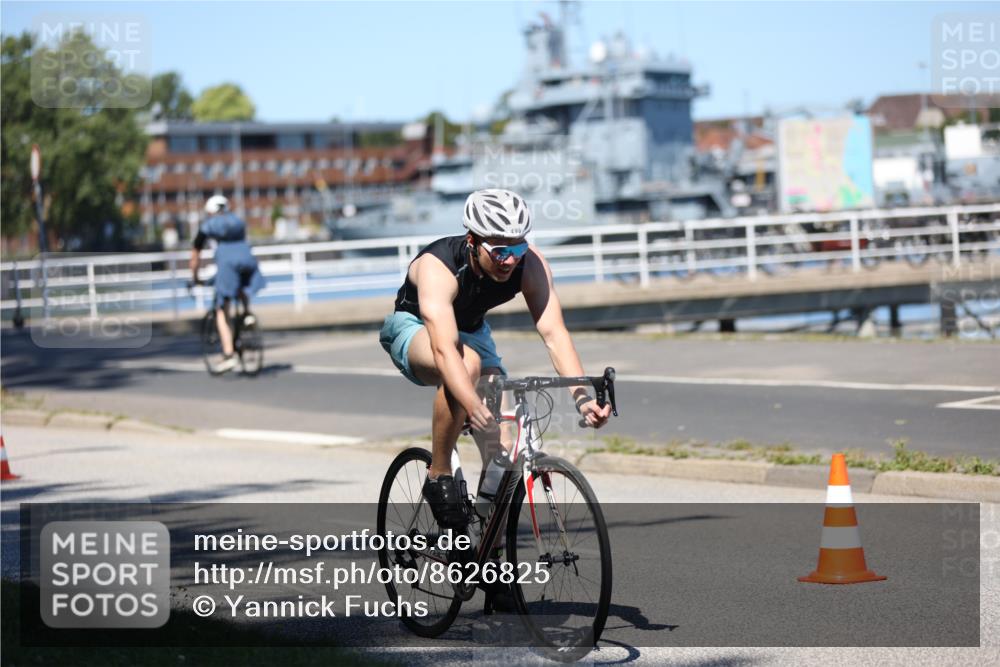 17.08.2025 - KN Förde Triathlon 2025 Yannick Fuchs http://msf.ph/oto/8626825 17.08.2025 13:08:02 Radfahren 420, 477, 490, 525, 526, 540, 419 meine-sportfotos.de