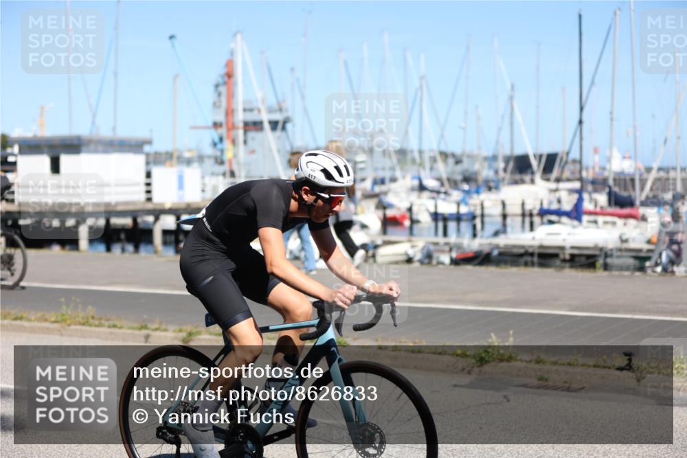 17.08.2025 - KN Förde Triathlon 2025 Yannick Fuchs http://msf.ph/oto/8626833 17.08.2025 13:08:13 Radfahren 407, 413, 417, 431, 439, 441, 482, 486, 505, 506, 507, 544, 420, 477, 490, 525, 526, 540 meine-sportfotos.de