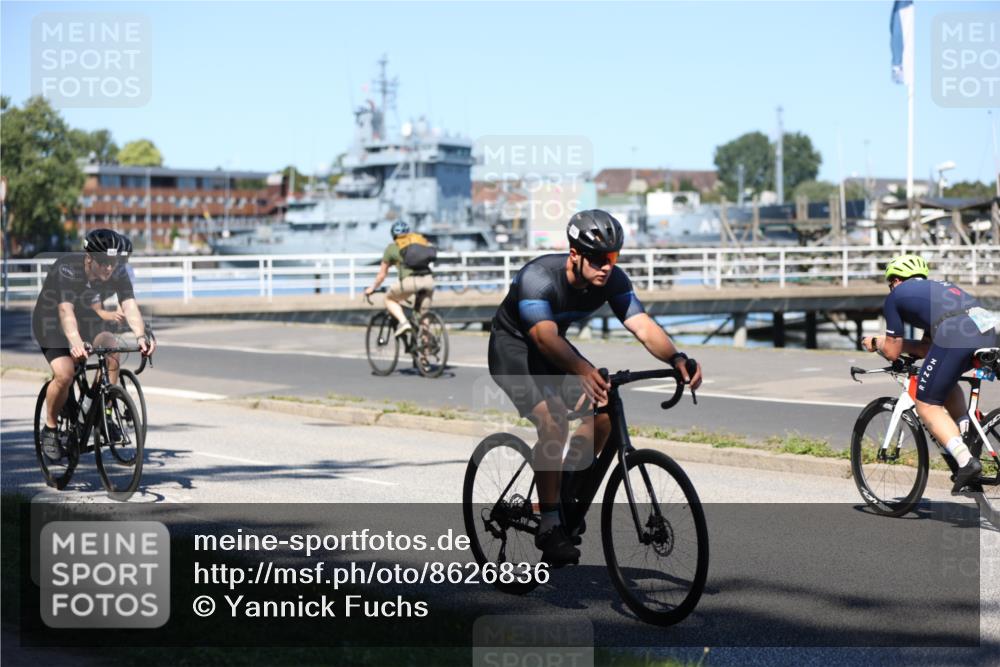17.08.2025 - KN Förde Triathlon 2025 Yannick Fuchs http://msf.ph/oto/8626836 17.08.2025 13:08:15 Radfahren 357, 407, 413, 417, 431, 439, 441, 482, 486, 505, 506, 507, 544, 420, 431, 477, 525, 540 meine-sportfotos.de