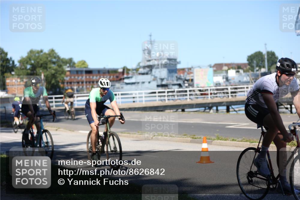 17.08.2025 - KN Förde Triathlon 2025 Yannick Fuchs http://msf.ph/oto/8626842 17.08.2025 13:08:16 Radfahren 357, 407, 413, 417, 439, 441, 482, 486, 505, 506, 507, 544, 420, 431, 441, 477, 525, 540 meine-sportfotos.de