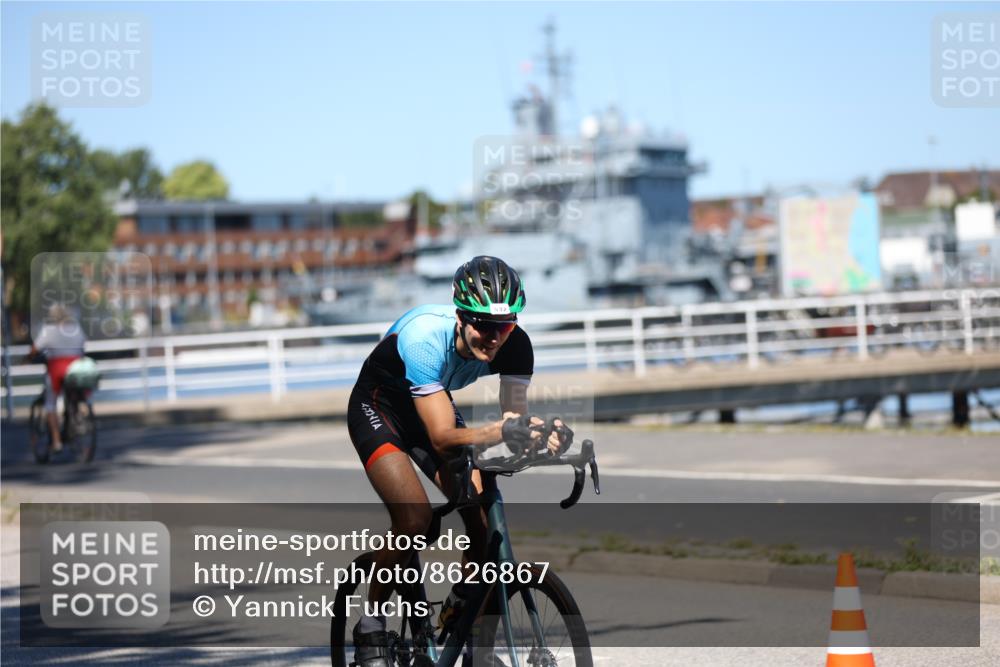 17.08.2025 - KN Förde Triathlon 2025 Yannick Fuchs http://msf.ph/oto/8626867 17.08.2025 13:08:37 Radfahren 425, 427, 428, 433, 454, 532, 447 meine-sportfotos.de