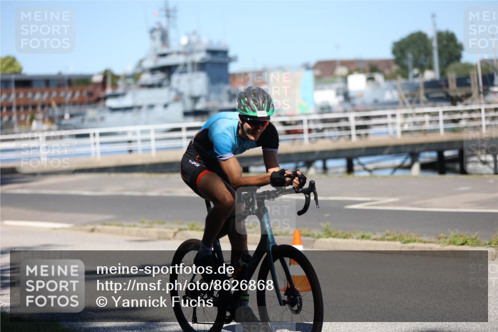 17.08.2025 - KN Förde Triathlon 2025 Yannick Fuchs http://msf.ph/oto/8626868 17.08.2025 13:08:38 Radfahren 425, 427, 428, 433, 454, 532, 447 meine-sportfotos.de