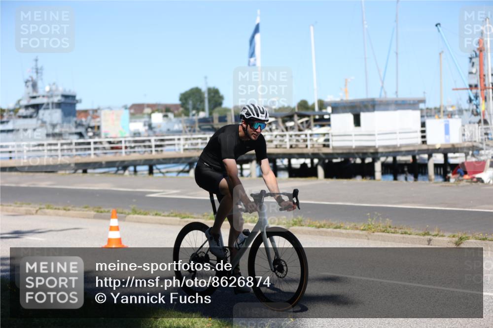 17.08.2025 - KN Förde Triathlon 2025 Yannick Fuchs http://msf.ph/oto/8626874 17.08.2025 13:08:40 Radfahren 425, 427, 428, 433, 454, 532, 447 meine-sportfotos.de