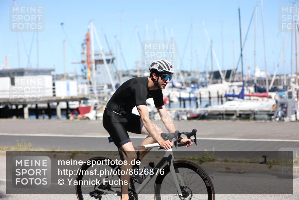 17.08.2025 - KN Förde Triathlon 2025 Yannick Fuchs http://msf.ph/oto/8626876 17.08.2025 13:08:40 Radfahren 425, 427, 428, 433, 454, 532, 447 meine-sportfotos.de