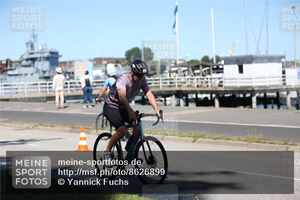 17.08.2025 - KN Förde Triathlon 2025 Yannick Fuchs http://msf.ph/oto/8626899 17.08.2025 13:09:09 Radfahren 440, 504, 529, 410, 538 meine-sportfotos.de