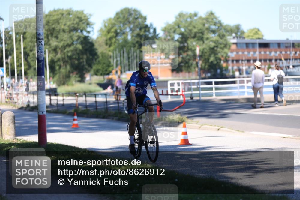 17.08.2025 - KN Förde Triathlon 2025 Yannick Fuchs http://msf.ph/oto/8626912 17.08.2025 13:09:23 Radfahren 397, 480 meine-sportfotos.de