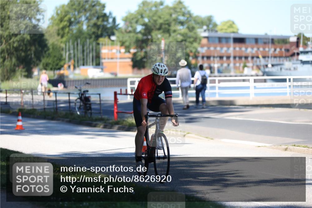 17.08.2025 - KN Förde Triathlon 2025 Yannick Fuchs http://msf.ph/oto/8626920 17.08.2025 13:09:27 Radfahren 397, 456, 480, 496, 519 meine-sportfotos.de