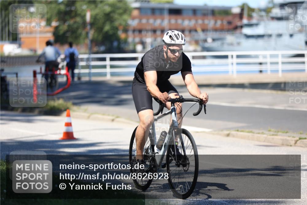 17.08.2025 - KN Förde Triathlon 2025 Yannick Fuchs http://msf.ph/oto/8626928 17.08.2025 13:09:34 Radfahren 431, 456, 457, 496, 519, 397, 480 meine-sportfotos.de