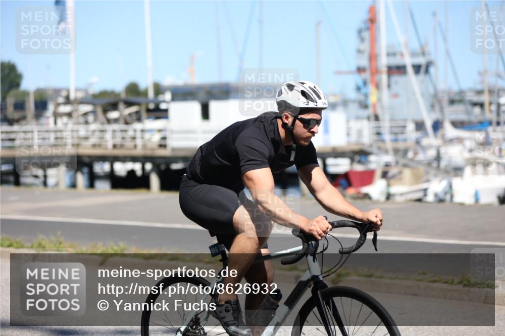 17.08.2025 - KN Förde Triathlon 2025 Yannick Fuchs http://msf.ph/oto/8626932 17.08.2025 13:09:35 Radfahren 431, 456, 457, 496, 519, 397 meine-sportfotos.de