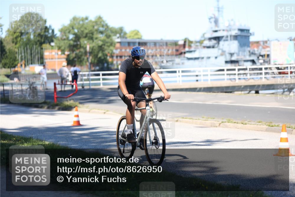 17.08.2025 - KN Förde Triathlon 2025 Yannick Fuchs http://msf.ph/oto/8626950 17.08.2025 13:09:46 Radfahren 416, 439, 441, 472, 526, 431, 457 meine-sportfotos.de