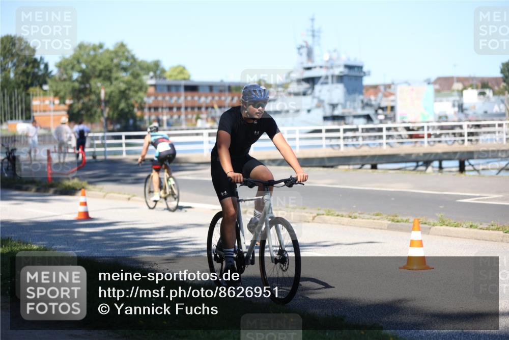 17.08.2025 - KN Förde Triathlon 2025 Yannick Fuchs http://msf.ph/oto/8626951 17.08.2025 13:09:46 Radfahren 416, 439, 441, 472, 526, 431, 457 meine-sportfotos.de