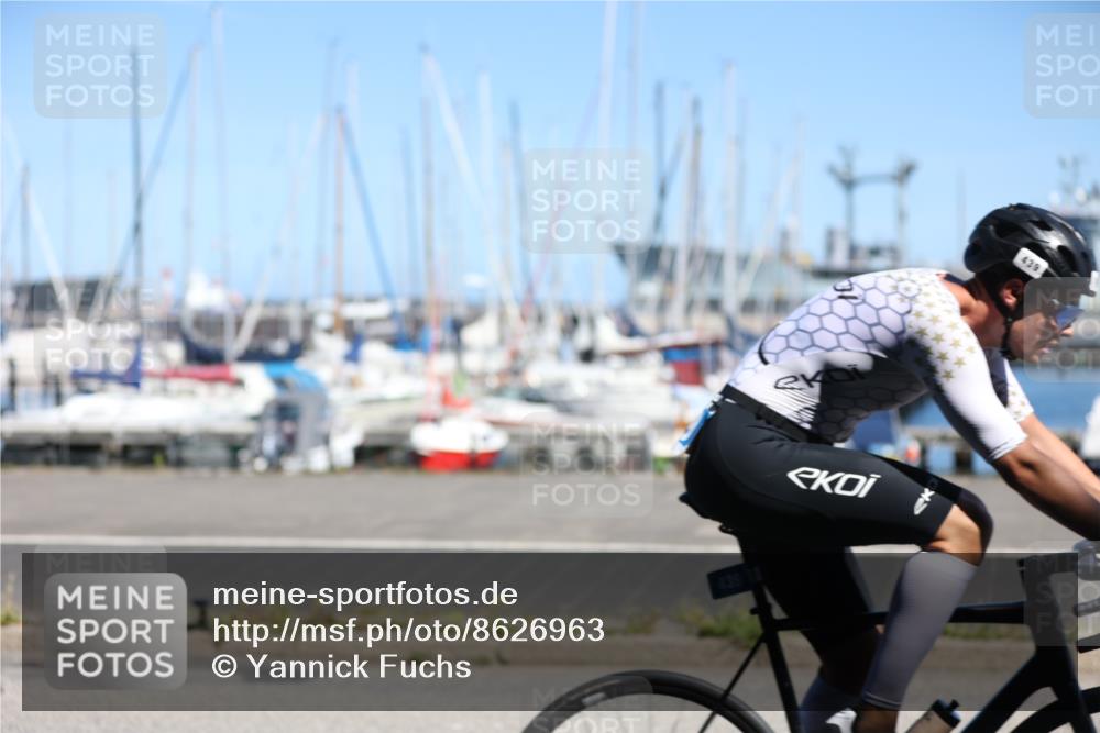 17.08.2025 - KN Förde Triathlon 2025 Yannick Fuchs http://msf.ph/oto/8626963 17.08.2025 13:09:52 Radfahren 416, 439, 472, 477, 502, 525, 539, 540, 441, 526 meine-sportfotos.de