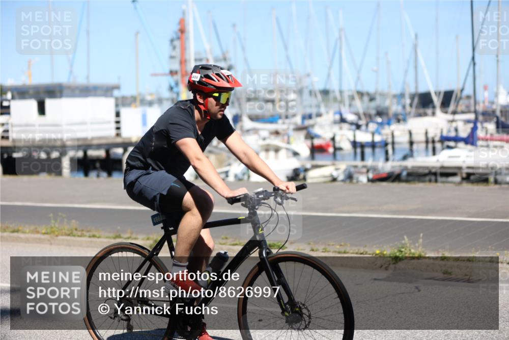 17.08.2025 - KN Förde Triathlon 2025 Yannick Fuchs http://msf.ph/oto/8626997 17.08.2025 13:10:13 Radfahren 404, 433, 445, 450, 486, 516, 522, 425, 428, 447, 454 meine-sportfotos.de