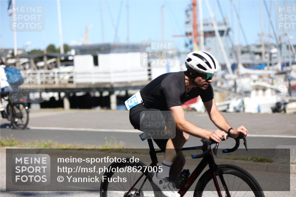 17.08.2025 - KN Förde Triathlon 2025 Yannick Fuchs http://msf.ph/oto/8627005 17.08.2025 13:10:20 Radfahren 404, 424, 445, 522, 404, 433, 450, 486, 516 meine-sportfotos.de