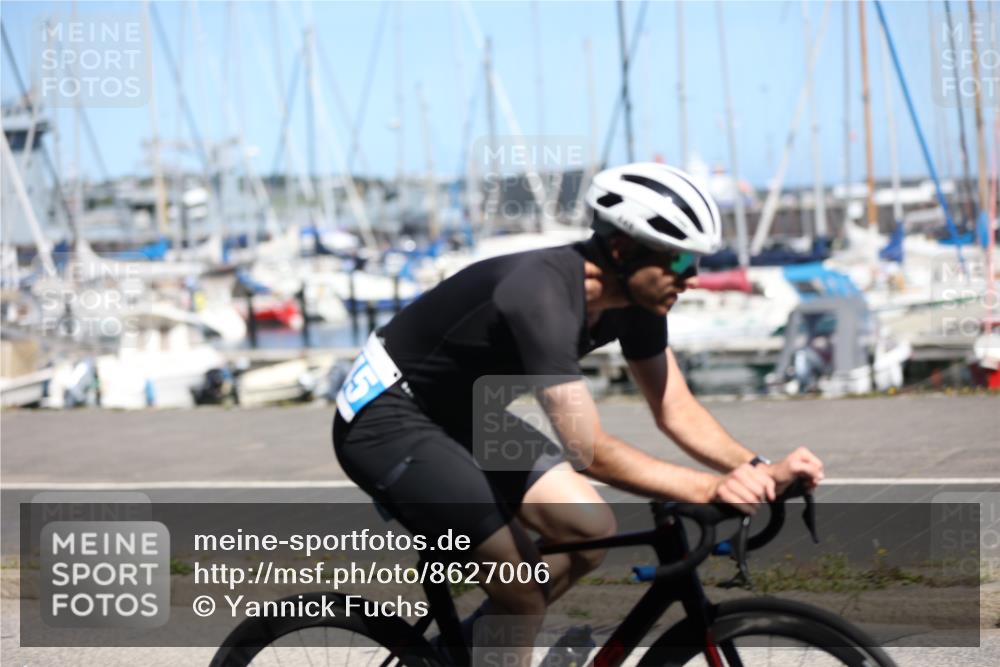 17.08.2025 - KN Förde Triathlon 2025 Yannick Fuchs http://msf.ph/oto/8627006 17.08.2025 13:10:20 Radfahren 404, 424, 445, 522, 404, 433, 450, 486, 516 meine-sportfotos.de