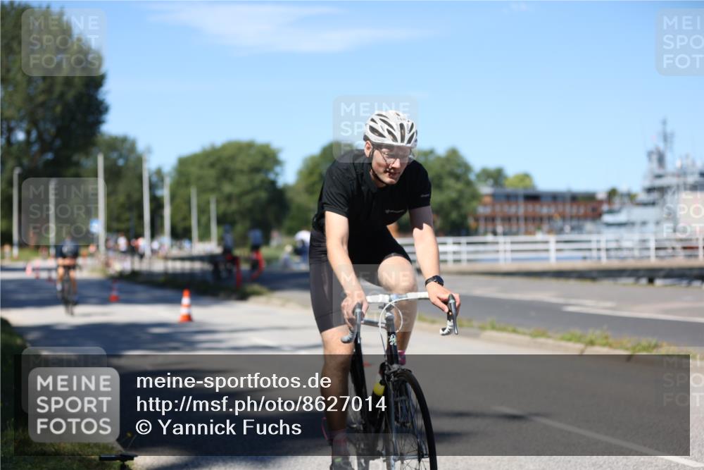 17.08.2025 - KN Förde Triathlon 2025 Yannick Fuchs http://msf.ph/oto/8627014 17.08.2025 13:10:39 Radfahren 418, 434, 438, 440, 508, 528, 546, 442, 528, 541 meine-sportfotos.de