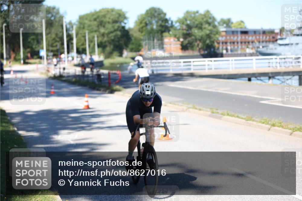 17.08.2025 - KN Förde Triathlon 2025 Yannick Fuchs http://msf.ph/oto/8627016 17.08.2025 13:10:40 Radfahren 418, 434, 438, 440, 508, 546, 528, 541 meine-sportfotos.de