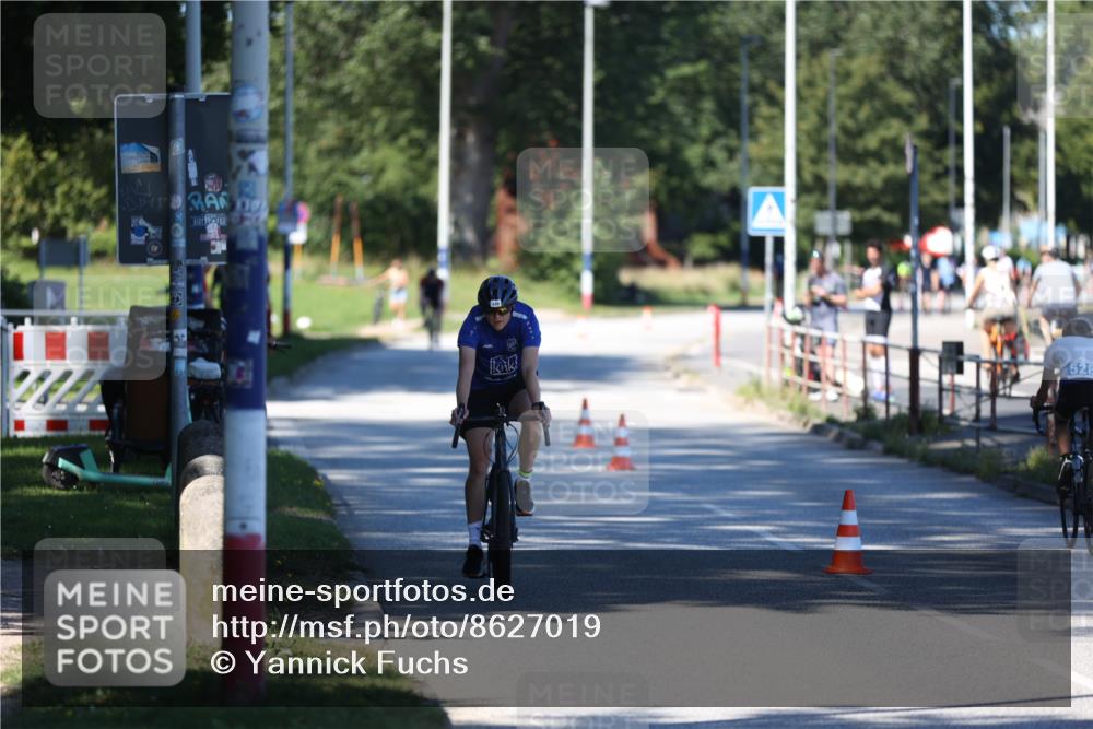 17.08.2025 - KN Förde Triathlon 2025 Yannick Fuchs http://msf.ph/oto/8627019 17.08.2025 13:10:42 Radfahren 418, 434, 438, 440, 508, 546, 508, 528, 541 meine-sportfotos.de