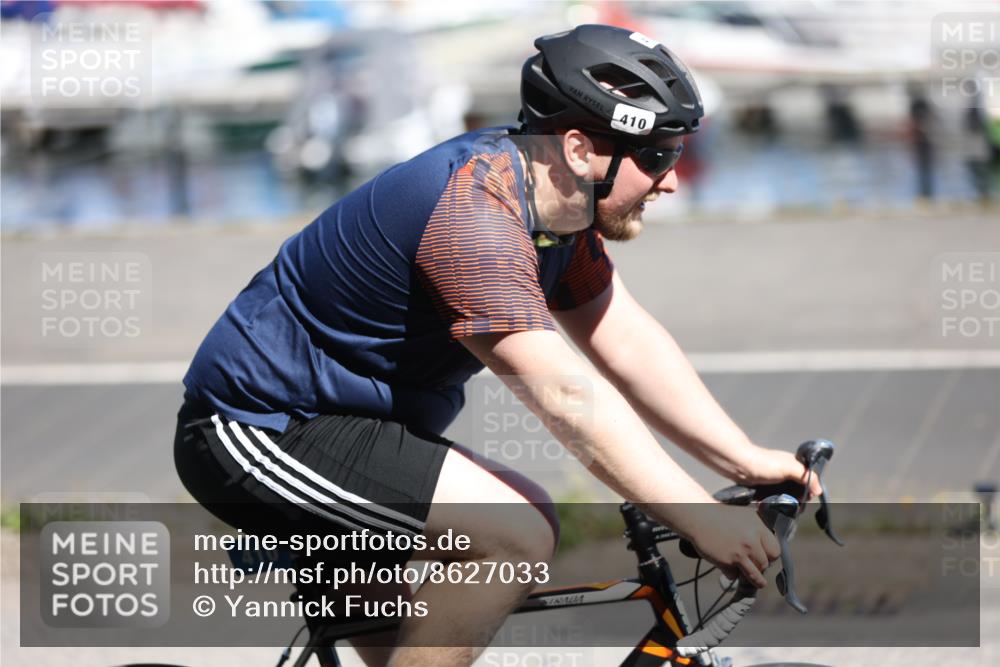 17.08.2025 - KN Förde Triathlon 2025 Yannick Fuchs http://msf.ph/oto/8627033 17.08.2025 13:10:56 Radfahren 410, 437, 456, 512, 418, 546 meine-sportfotos.de