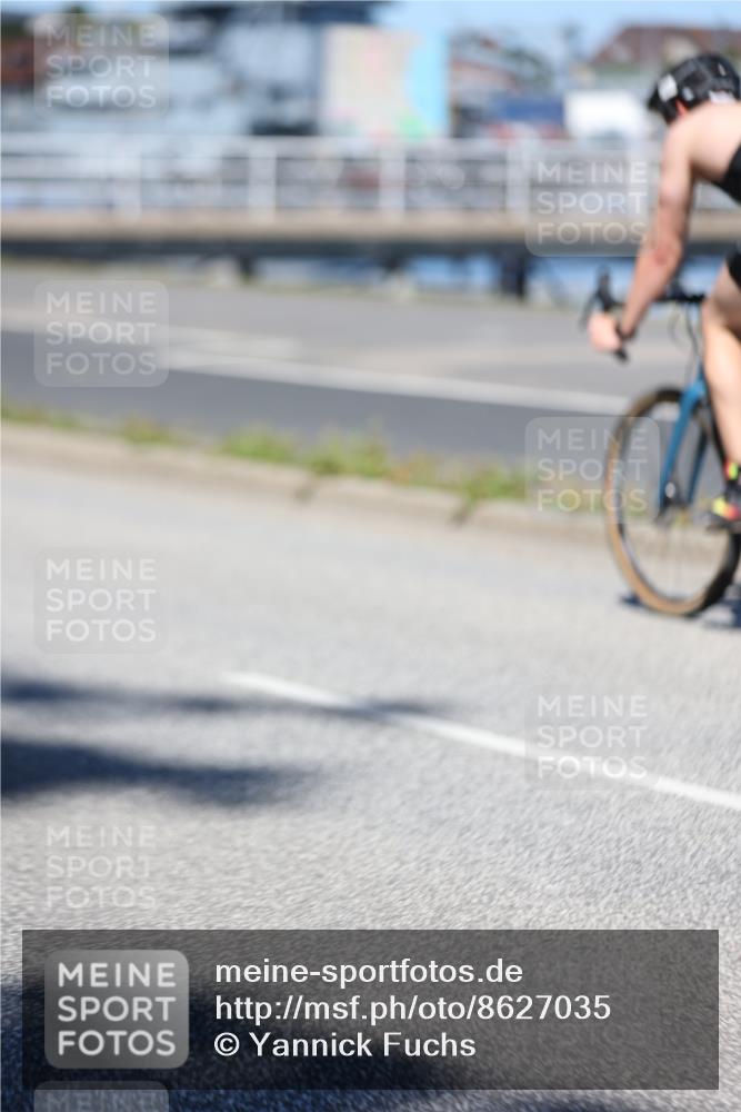 17.08.2025 - KN Förde Triathlon 2025 Yannick Fuchs http://msf.ph/oto/8627035 17.08.2025 13:11:31 Radfahren 402, 411, 416, 460, 461, 467, 502, 510, 520, 401, 416, 446, 517, 520 meine-sportfotos.de