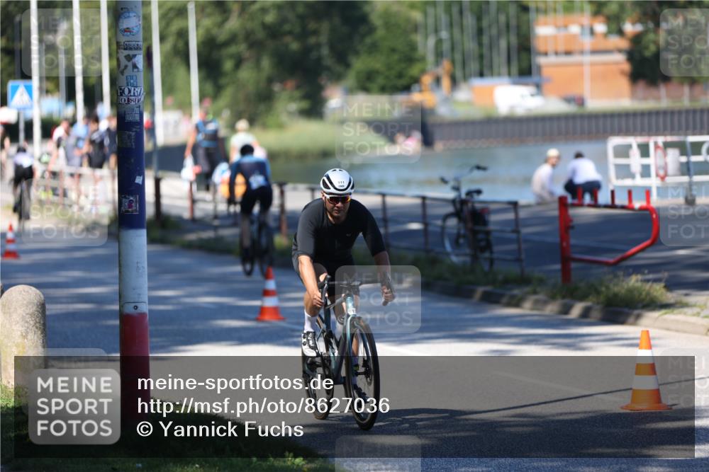 17.08.2025 - KN Förde Triathlon 2025 Yannick Fuchs http://msf.ph/oto/8627036 17.08.2025 13:11:43 Radfahren 450, 464, 484, 511, 516, 524, 461 meine-sportfotos.de