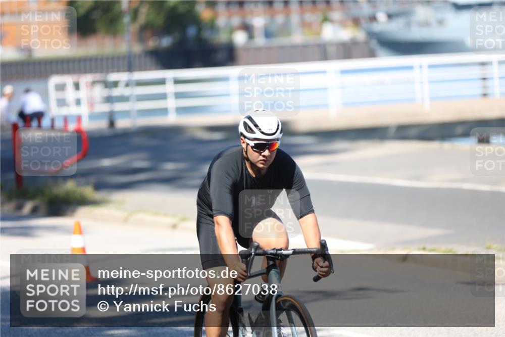 17.08.2025 - KN Förde Triathlon 2025 Yannick Fuchs http://msf.ph/oto/8627038 17.08.2025 13:11:44 Radfahren 450, 464, 484, 511, 516, 524, 461 meine-sportfotos.de