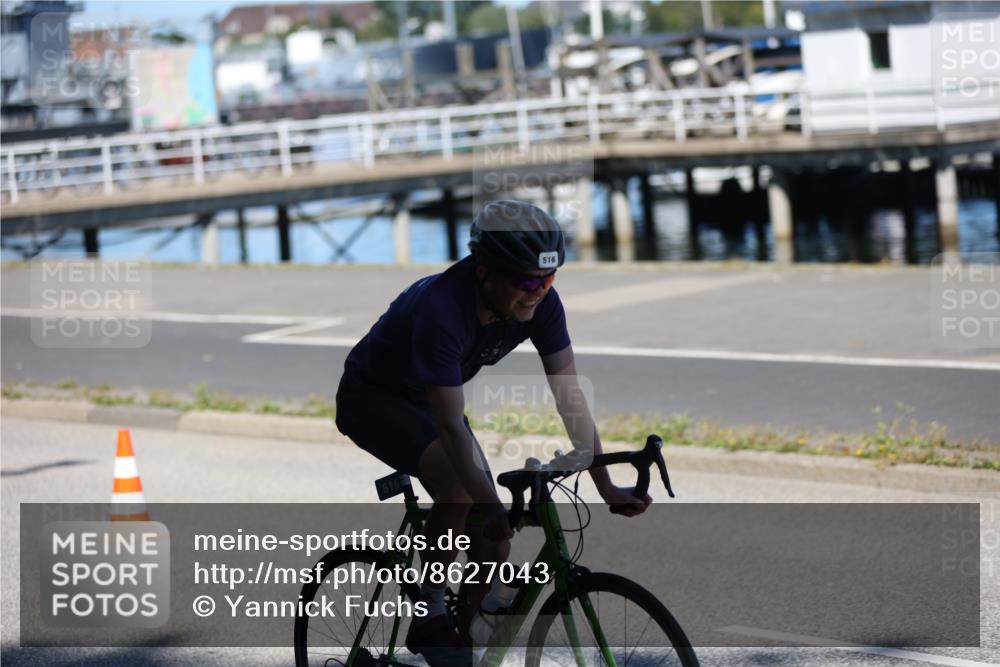 17.08.2025 - KN Förde Triathlon 2025 Yannick Fuchs http://msf.ph/oto/8627043 17.08.2025 13:11:48 Radfahren 450, 464, 484, 511, 514, 516, 524, 511 meine-sportfotos.de
