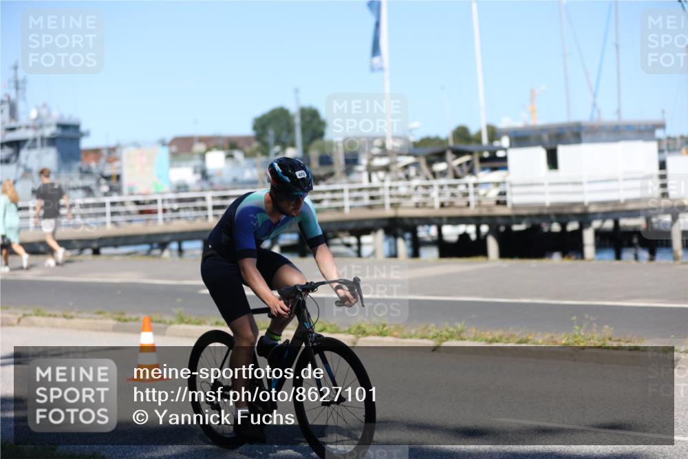 17.08.2025 - KN Förde Triathlon 2025 Yannick Fuchs http://msf.ph/oto/8627101 17.08.2025 13:12:43 Radfahren 401, 452, 473, 475, 494, 512, 437 meine-sportfotos.de