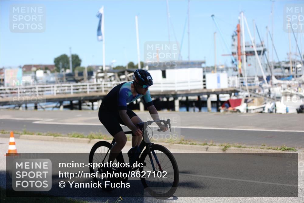 17.08.2025 - KN Förde Triathlon 2025 Yannick Fuchs http://msf.ph/oto/8627102 17.08.2025 13:12:43 Radfahren 401, 452, 473, 475, 494, 512, 437 meine-sportfotos.de