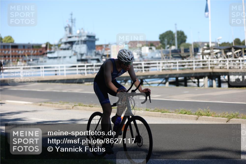 17.08.2025 - KN Förde Triathlon 2025 Yannick Fuchs http://msf.ph/oto/8627117 17.08.2025 13:12:51 Radfahren 395, 401, 406, 411, 435, 446, 452, 460, 509, 512, 517, 535, 473, 475, 494 meine-sportfotos.de