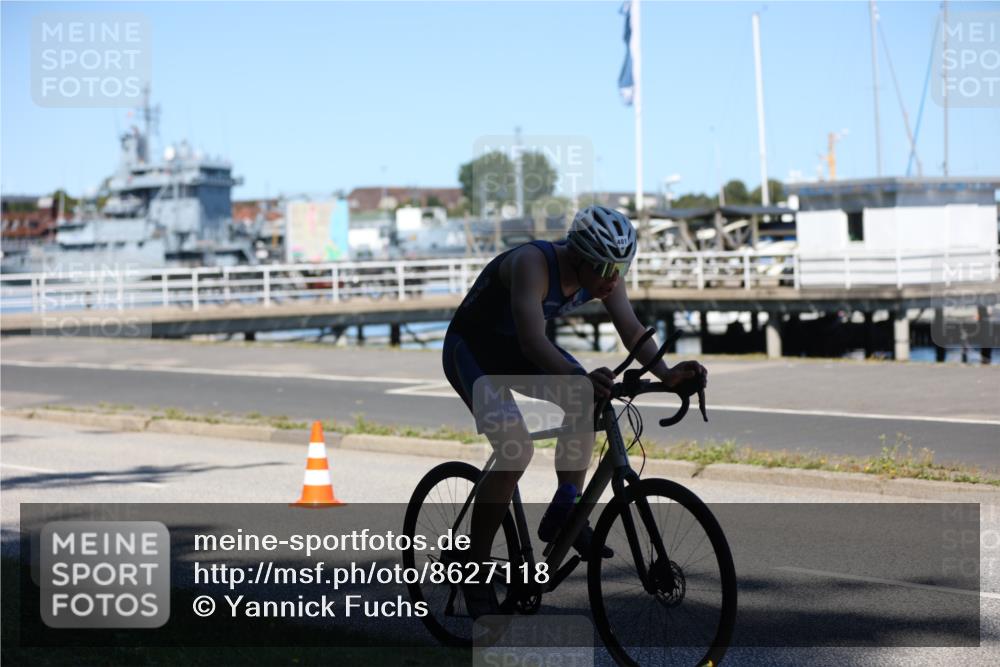 17.08.2025 - KN Förde Triathlon 2025 Yannick Fuchs http://msf.ph/oto/8627118 17.08.2025 13:12:51 Radfahren 395, 401, 406, 411, 435, 446, 452, 460, 509, 512, 517, 535, 473, 475, 494 meine-sportfotos.de