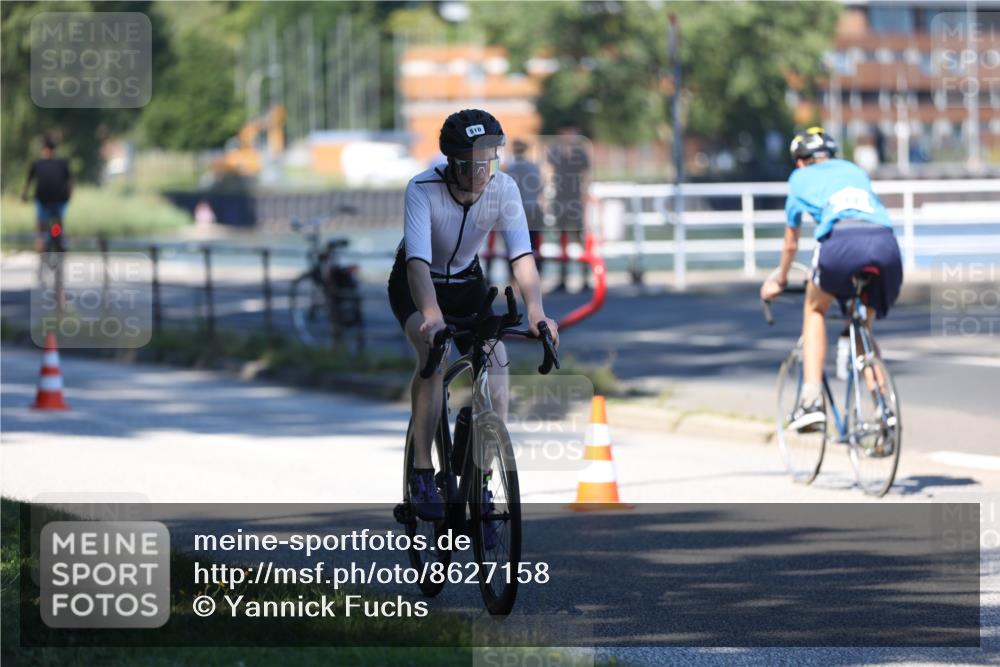 17.08.2025 - KN Förde Triathlon 2025 Yannick Fuchs http://msf.ph/oto/8627158 17.08.2025 13:13:23 Radfahren 409, 492, 510, 430, 478, 549 meine-sportfotos.de