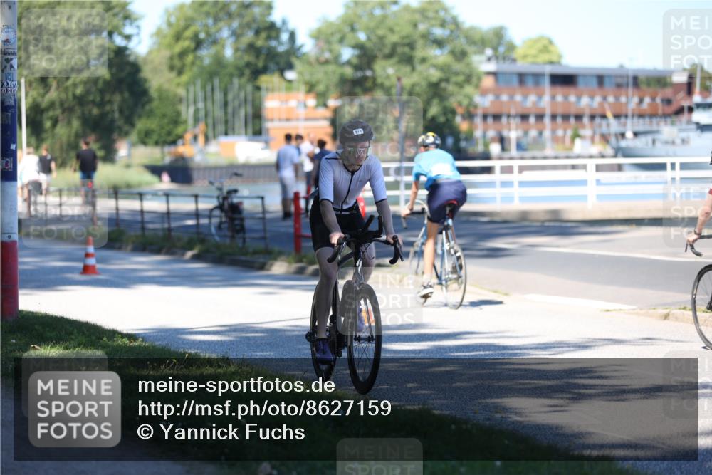 17.08.2025 - KN Förde Triathlon 2025 Yannick Fuchs http://msf.ph/oto/8627159 17.08.2025 13:13:23 Radfahren 409, 492, 510, 430, 478, 549 meine-sportfotos.de