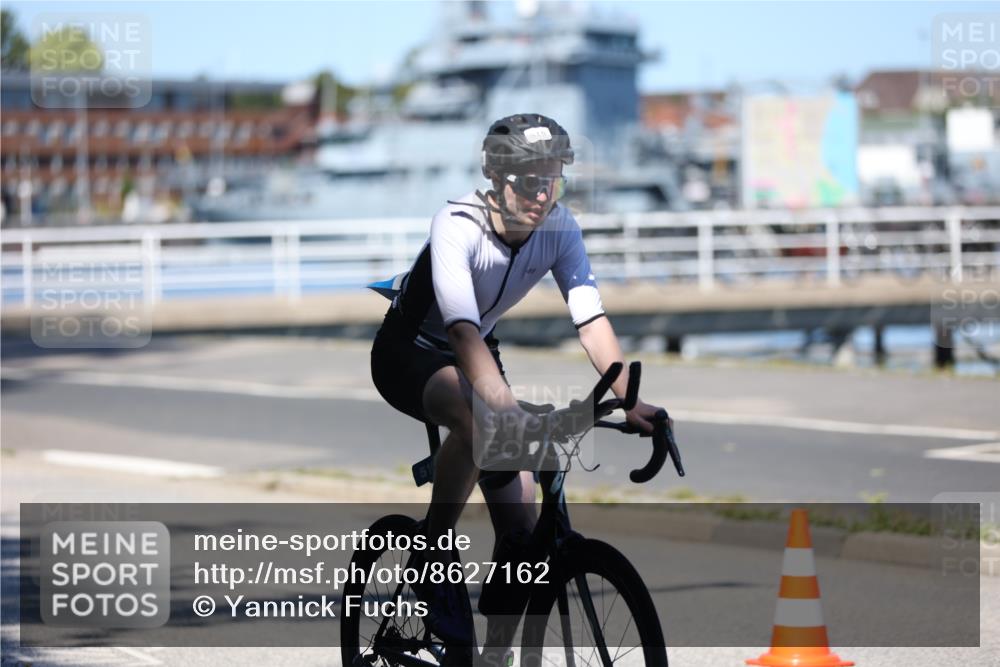 17.08.2025 - KN Förde Triathlon 2025 Yannick Fuchs http://msf.ph/oto/8627162 17.08.2025 13:13:23 Radfahren 409, 492, 510, 430, 478, 549 meine-sportfotos.de