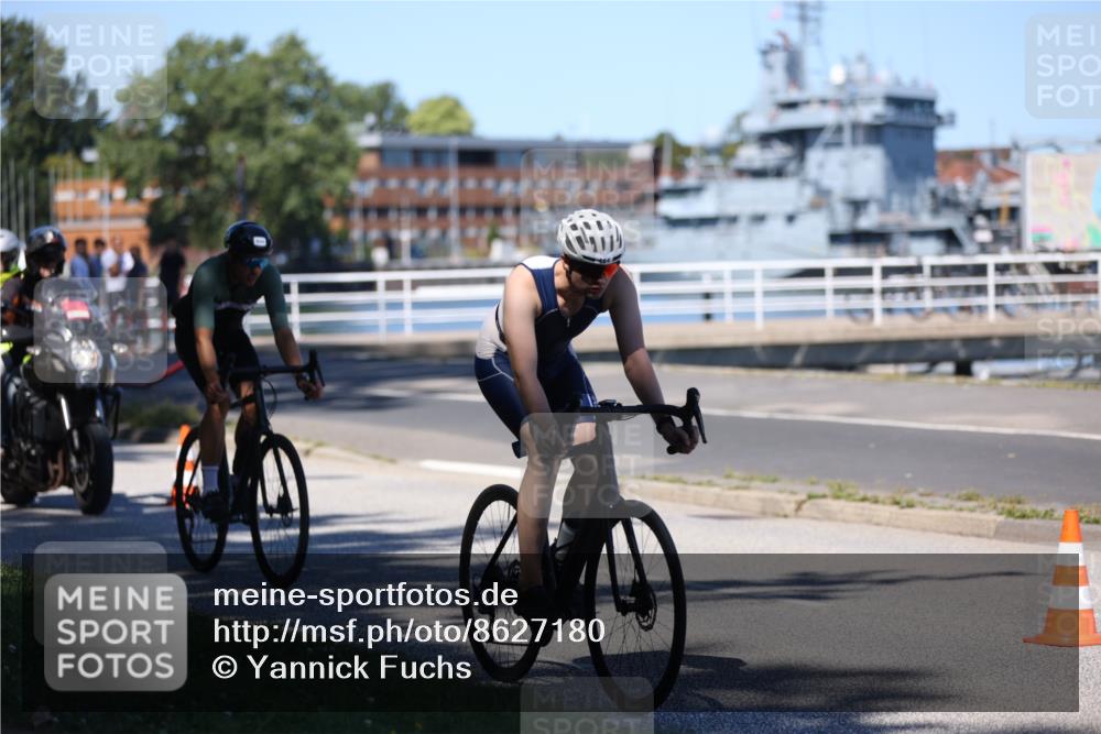 17.08.2025 - KN Förde Triathlon 2025 Yannick Fuchs http://msf.ph/oto/8627180 17.08.2025 13:13:32 Radfahren 409, 432, 464, 484, 492, 493, 514, 524, 510 meine-sportfotos.de