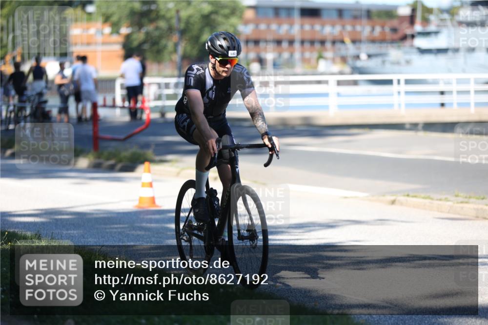 17.08.2025 - KN Förde Triathlon 2025 Yannick Fuchs http://msf.ph/oto/8627192 17.08.2025 13:13:58 Radfahren 481, 542, 458, 471 meine-sportfotos.de