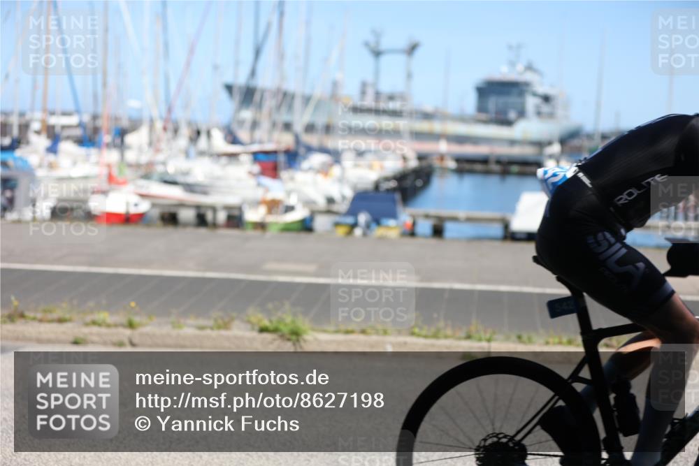 17.08.2025 - KN Förde Triathlon 2025 Yannick Fuchs http://msf.ph/oto/8627198 17.08.2025 13:13:59 Radfahren 422, 476, 481, 542, 458, 471 meine-sportfotos.de