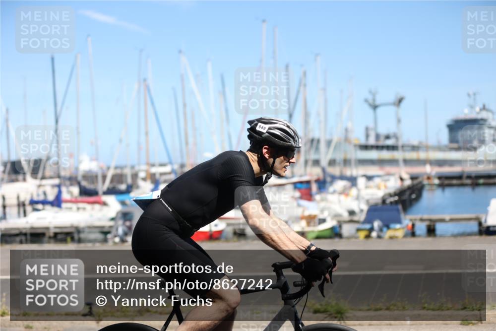 17.08.2025 - KN Förde Triathlon 2025 Yannick Fuchs http://msf.ph/oto/8627242 17.08.2025 13:14:58 Radfahren 409, 430, 549, 501 meine-sportfotos.de
