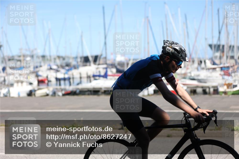 17.08.2025 - KN Förde Triathlon 2025 Yannick Fuchs http://msf.ph/oto/8627247 17.08.2025 13:15:03 Radfahren 409, 430, 498, 549 meine-sportfotos.de