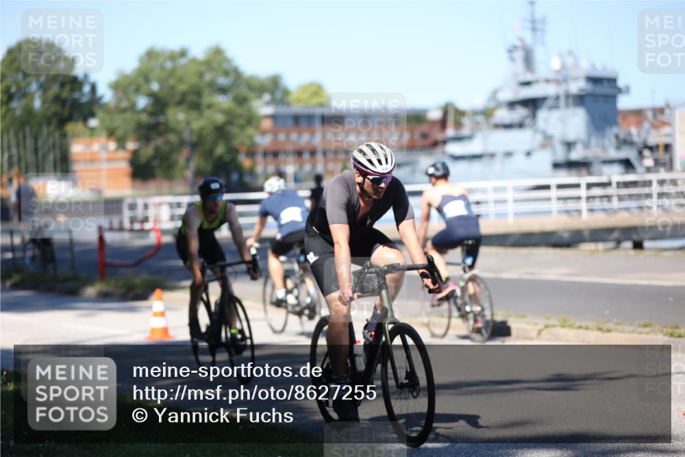 17.08.2025 - KN Förde Triathlon 2025 Yannick Fuchs http://msf.ph/oto/8627255 17.08.2025 13:15:18 Radfahren 412, 432, 465, 478, 493, 513, 436, 483 meine-sportfotos.de